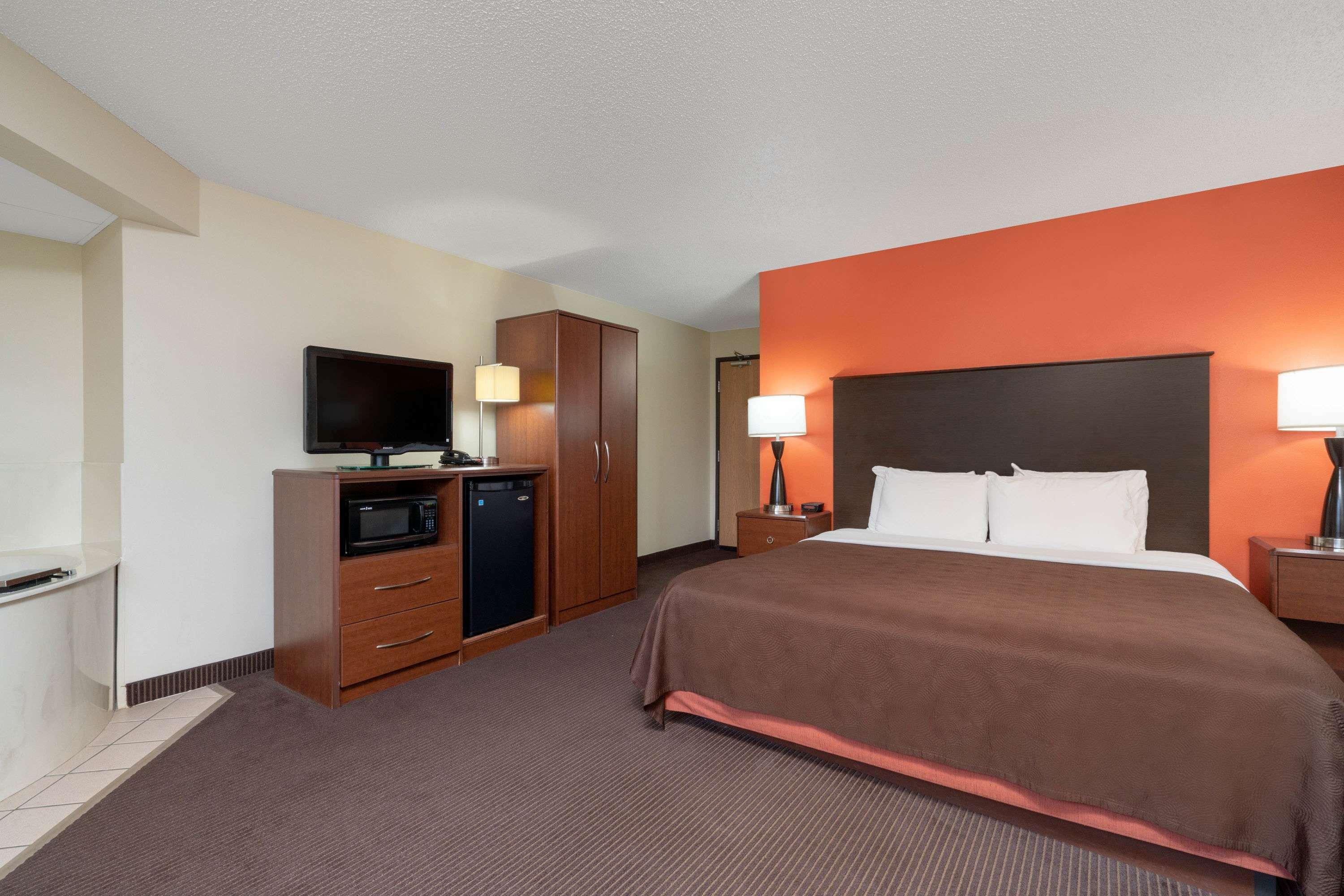 Americinn By Wyndham Coon Rapids Ngoại thất bức ảnh