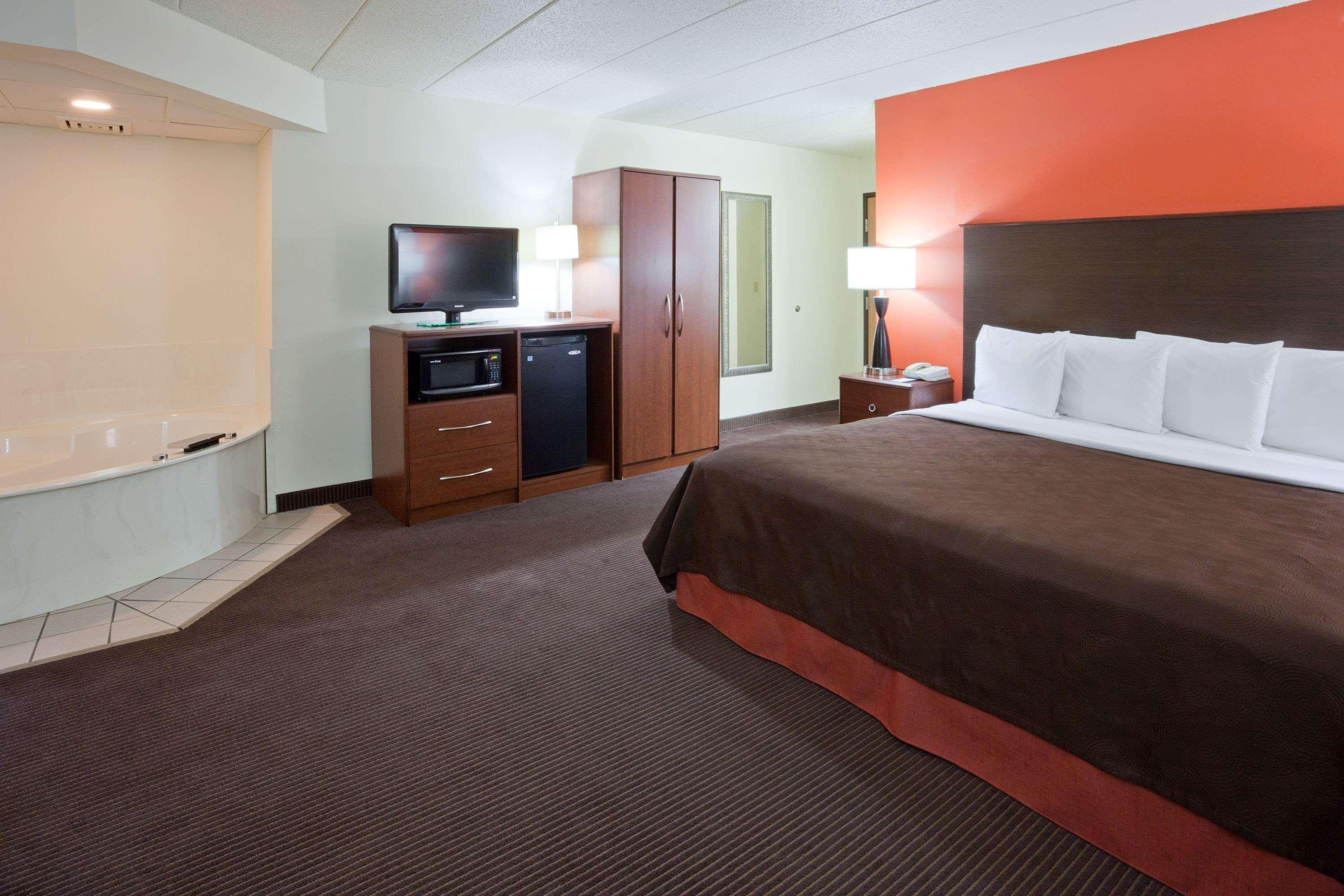 Americinn By Wyndham Coon Rapids Ngoại thất bức ảnh